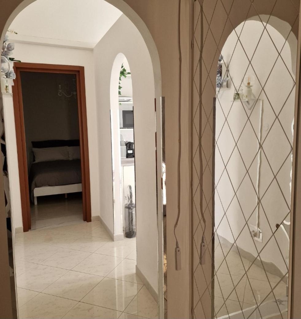 Cinzia'S House Of Mirrors Apartment Pisa Exterior foto